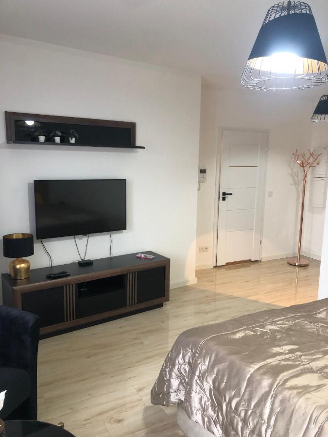 Golden Apartment Вроцлав Экстерьер фото