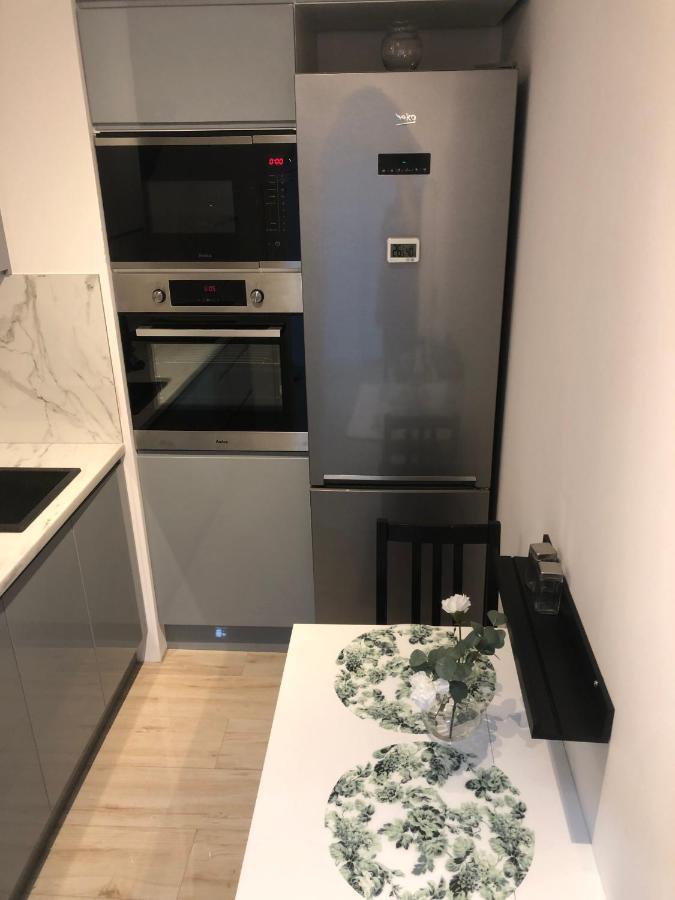Golden Apartment Вроцлав Экстерьер фото